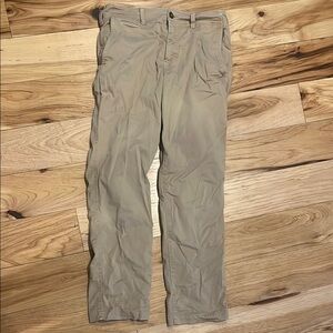 American Eagle Outfitters Khaki Chinos